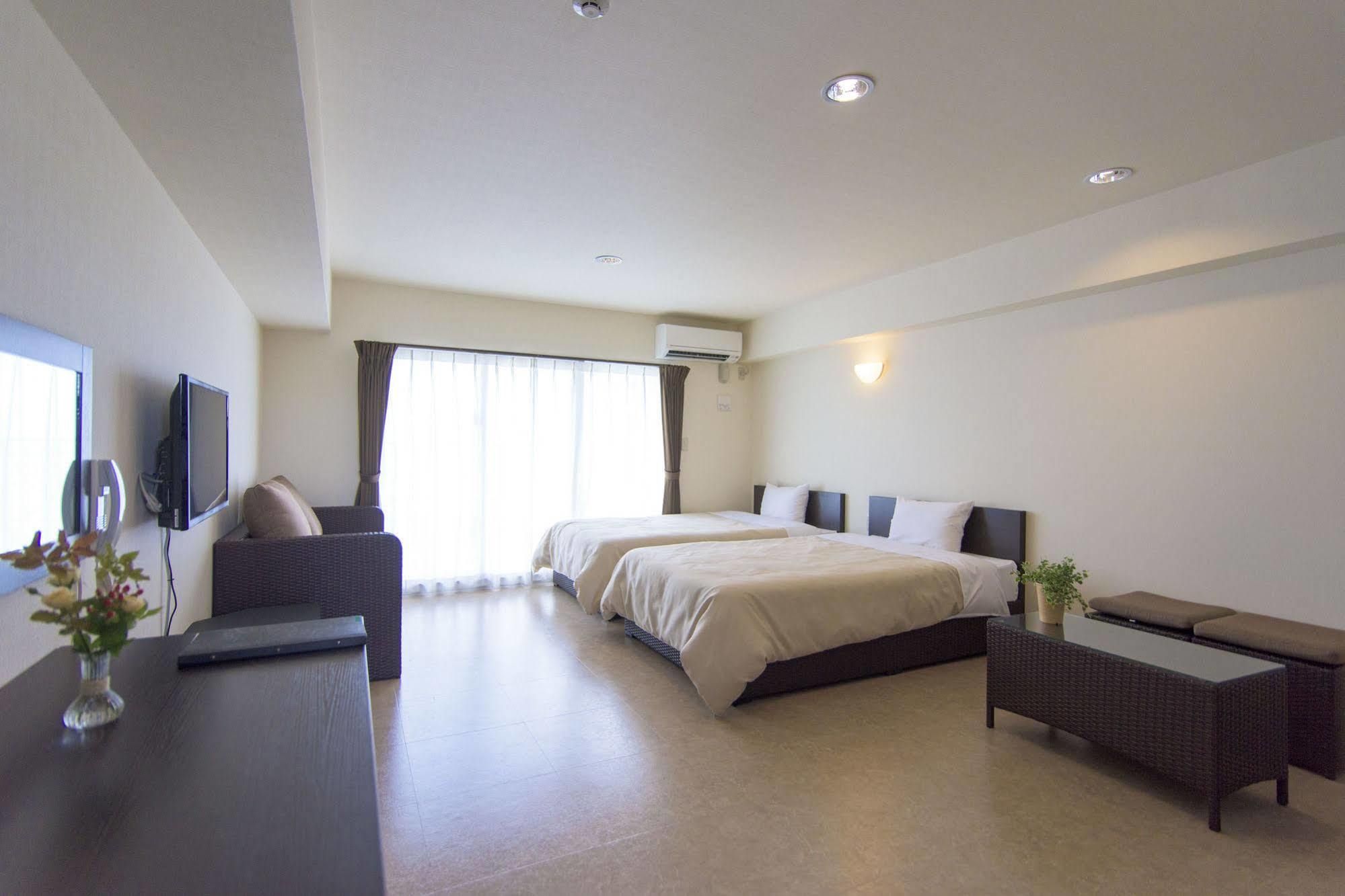 Condominium Hotel Monpa Chatan Εξωτερικό φωτογραφία